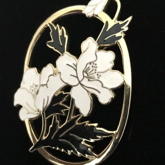 Fish & Crown Enamel Flower Brooch - Picture 3 of 4